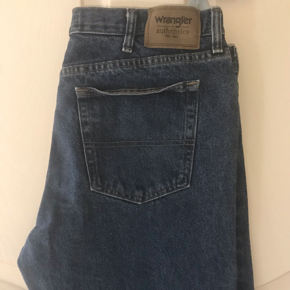 Wrangler Jeans.